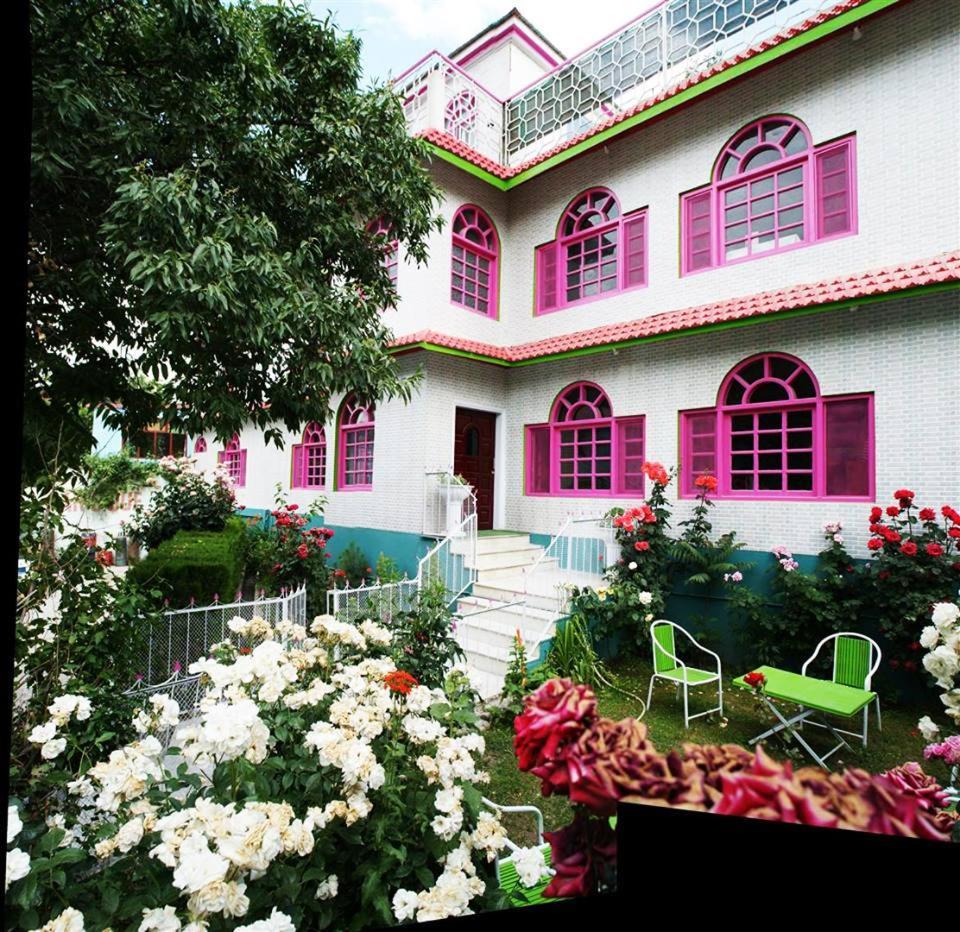 Hotel Dewanekhas Skardu Exterior foto