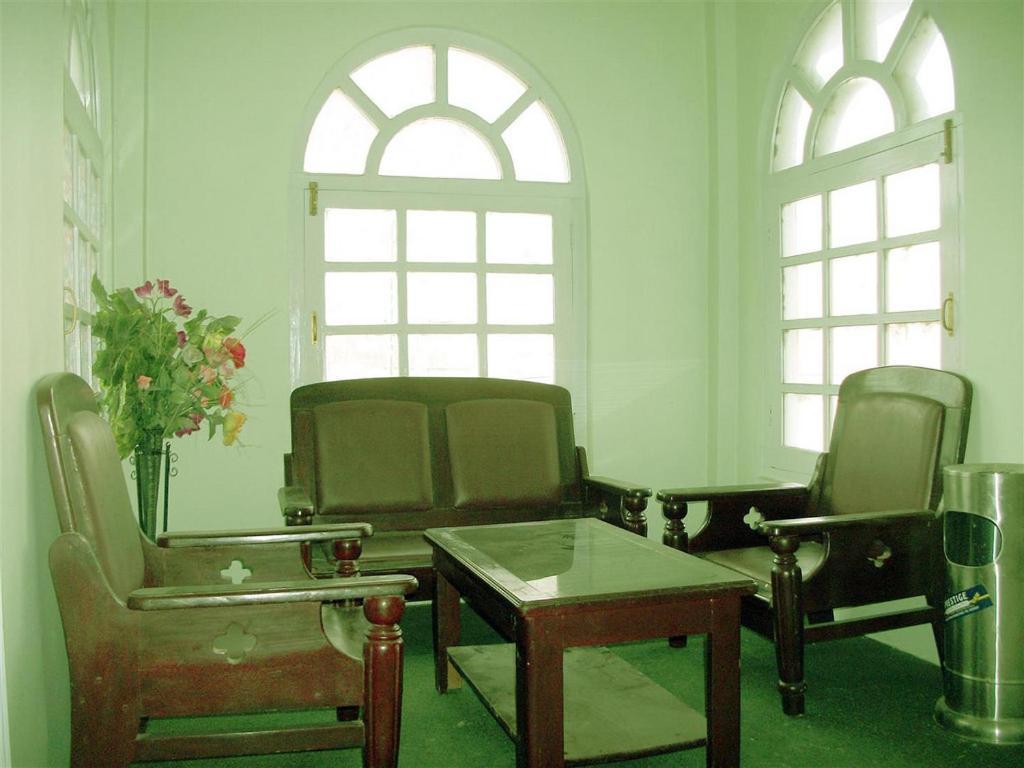 Hotel Dewanekhas Skardu Exterior foto