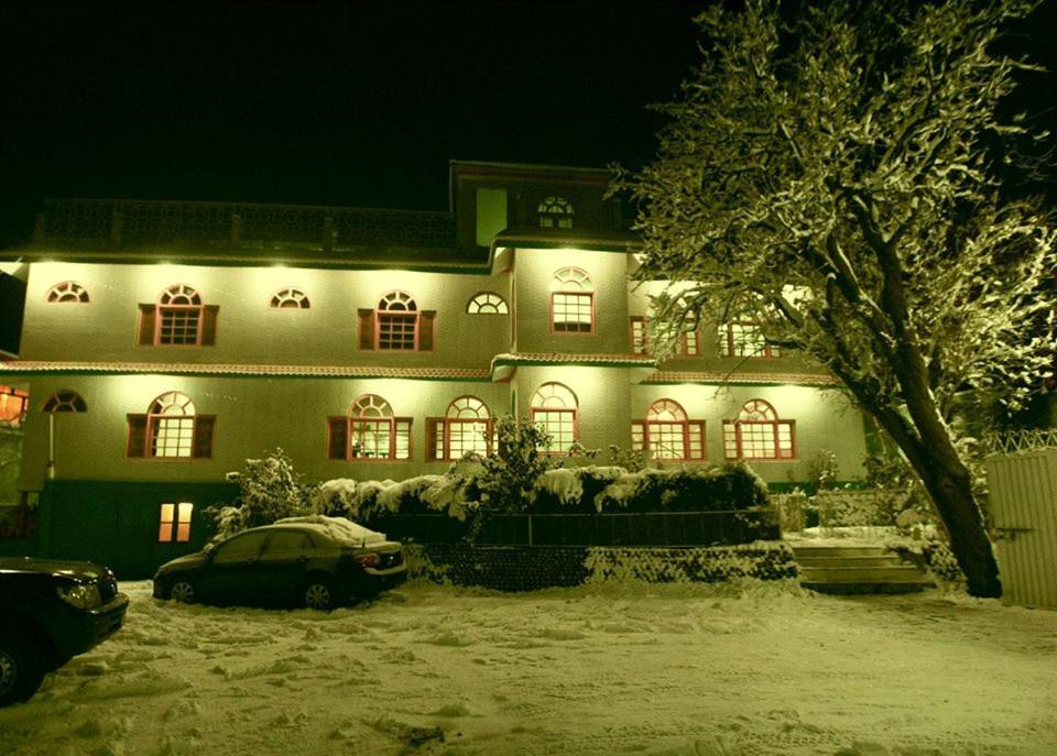 Hotel Dewanekhas Skardu Exterior foto