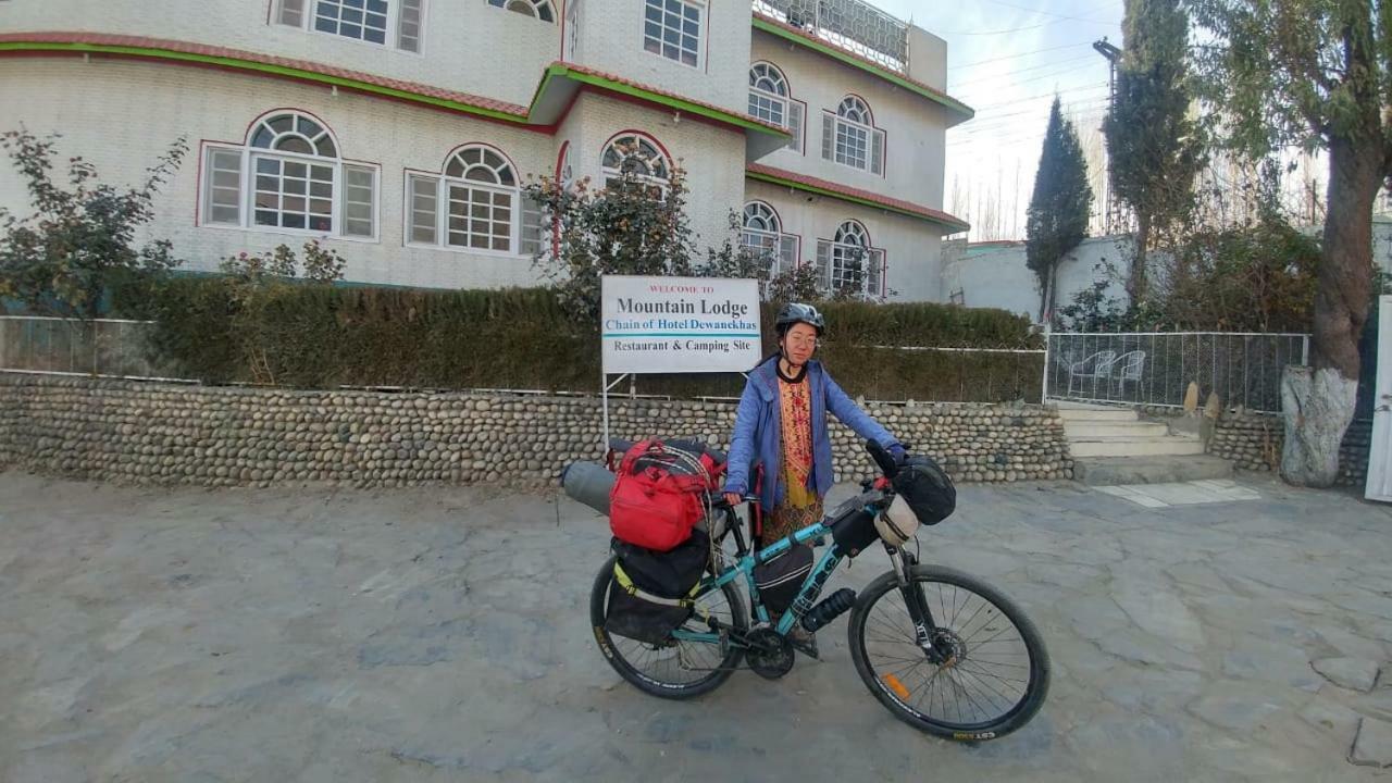 Hotel Dewanekhas Skardu Exterior foto